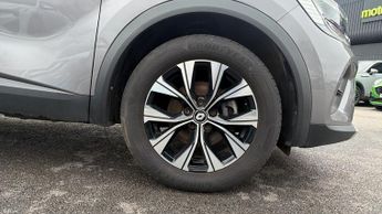 Renault Captur 1.6 E-TECH full hybrid 145 Evolution 5dr Auto (Rear Sensors)(Nav