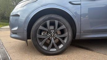Land Rover Discovery Sport 1.5 P300e Plug In Hybrid R-Dynamic SE 5dr Auto (5 Seat) with Gra