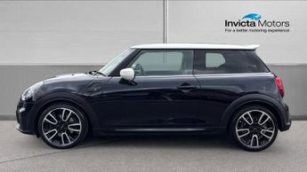 Mini Hatch 2.0 Cooper S Sport 3dr Auto (Opening Sunroof)(Navigation Plus Pa