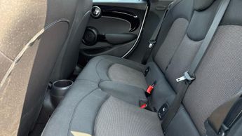 Mini Hatch  1.5 Cooper Classic Hatchback 5dr