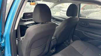 Hyundai Bayon 1.0 TGDi 48V MHEV Premium 5dr DCT (Rear Parking Camera)(Navigati
