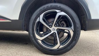 MG HS 1.5 T-GDI Trophy 5dr DCT