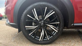 Nissan Juke 1.0 DiG-T 114 Tekna+ 5dr DCT Auto with Navigation  Bose Speakers