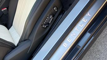 Bentley Continental GT 4.0 V8 Hybrid