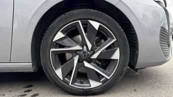 Peugeot 308 1.2 PureTech Allure Premium 5dr EAT8