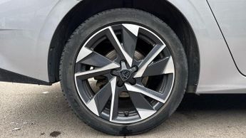 Peugeot 308 1.2 PureTech Allure Premium 5dr EAT8