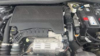 Citroen C4 1.2 PureTech (130) Shine 5dr Auto