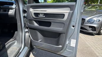 Volkswagen ID Buzz 150kW Life Pro 77kWh 5dr Auto