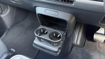 Volkswagen ID Buzz 150kW Life Pro 77kWh 5dr Auto