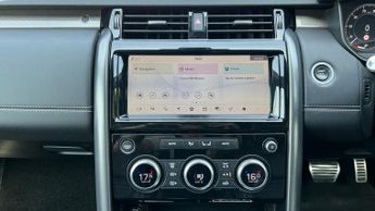 Land Rover Discovery 3.0 SDV6 HSE Luxury 5dr Auto With Climate Seats and Sliding Pano