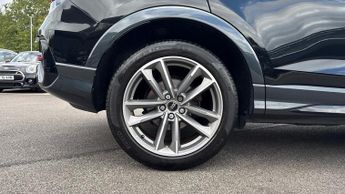 Audi Q3 35 TFSI Black Edition 5dr S Tronic (Comfort/Sound Pack)(Navigati