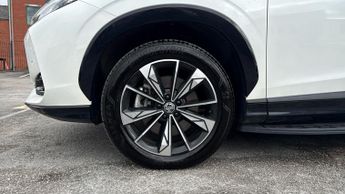 MG HS 1.5 T-GDI PHEV Trophy 5dr Auto (Navigation)(Rear Parking Camera)