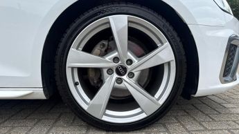 Audi A4 40 TFSI 204 S Line 5dr S Tronic Auto with Privacy Glass  Nav  Vi
