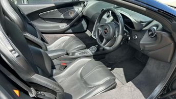 McLaren 570S Spider V8 2dr SSG Auto