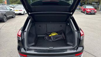 Audi Q4 e-Tron 150kW 40 82kWh S Line 5dr Auto (Heated Front Seats)(Navigation)(