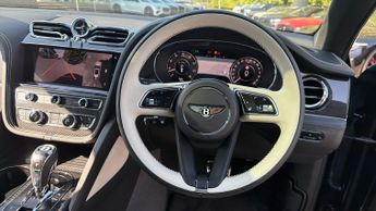 Bentley Bentayga Azure 4.0 V8 Azure 26MY 