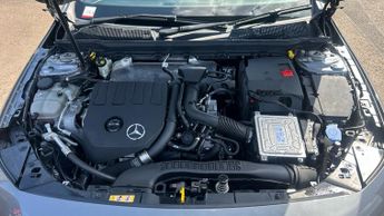 Mercedes-Benz A-Class A200 AMG Line Executive 5dr Auto (Navigation)(Parktronic Park As