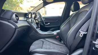 Mercedes-Benz GLC-Class GLC 220d 4Matic AMG Line 5dr 9G-Tronic - Low mileage - 