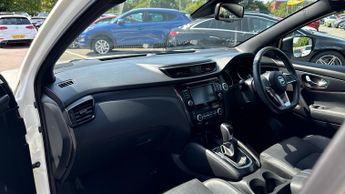 Nissan Qashqai 1.3 DiG-T 160 N-Tec 5dr DCT (Fixed Glass Roof)(Navigation)(Keyle