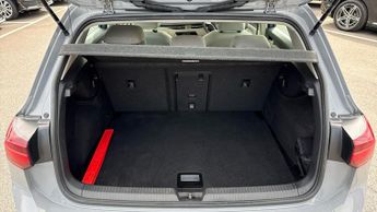 Volkswagen Golf 2.0 TDI 150 Style 5dr DSG (Winter Pack)(Navigation)(Wireless Cha