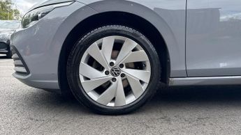 Volkswagen Golf 2.0 TDI 150 Style 5dr DSG (Winter Pack)(Navigation)(Wireless Cha