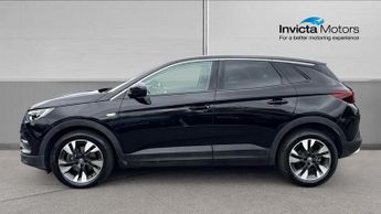 Vauxhall Grandland X 1.2 Turbo SRi Nav 5dr Auto (Front/Rear Parking Sensors)(Climate 