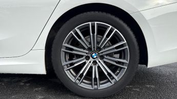 BMW 3 Series 318i M Sport 4dr Step Auto