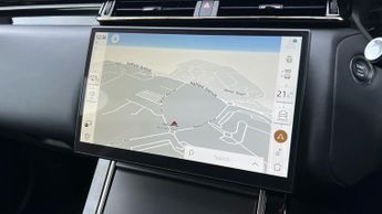 Land Rover Range Rover Velar 2.0 P400e Dynamic HSE 5dr Auto With Sliding Panoramic Roof and A
