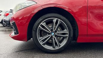 BMW 1 Series 118i (136) Sport 5dr Step Auto (LCP)(Comfort Pack I)(Navigation)