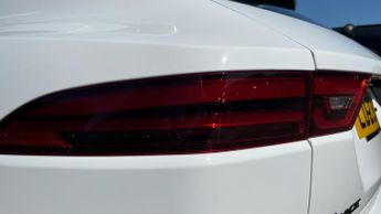 Jaguar E-PACE 1.5 P300e R-Dynamic Black 5dr Auto - Panoramic Glass Roof - Low 