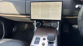 Land Rover Range Rover 3.0 P440e SE 4dr Auto VAT Q With Fixed Panoramic Roof and 3D Sur