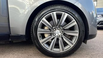 Land Rover Range Rover 3.0 P440e SE 4dr Auto VAT Q With Fixed Panoramic Roof and 3D Sur