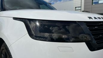 Land Rover Range Rover 3.0 D350 HSE 4dr Auto With Sliding Panoramic Roof and Head-up Di