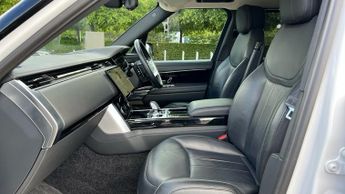 Land Rover Range Rover 3.0 D350 HSE 4dr Auto With Sliding Panoramic Roof and Head-up Di