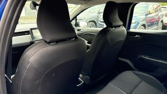 Renault Clio 1.6 E-TECH full hybrid 145 Evolution 5dr Auto