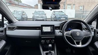 Renault Clio 1.6 E-TECH full hybrid 145 Evolution 5dr Auto