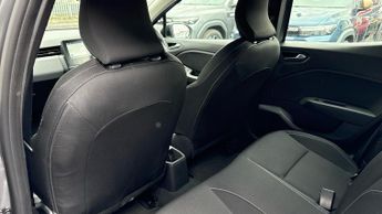 Renault Clio 1.6 E-TECH full hybrid 145 Evolution 5dr Auto