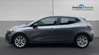 Renault Clio 1.6 E-TECH full hybrid 145 Evolution 5dr Auto