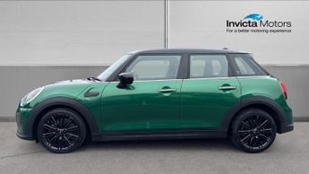 Mini Hatch 1.5 Cooper Exclusive Premium 5dr Auto (Rear Parking Sensors)(Hea