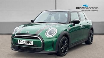 Mini Hatch 1.5 Cooper Exclusive Premium 5dr Auto (Rear Parking Sensors)(Hea