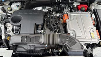 Dacia Duster 1.6 Hybrid 140 Journey 5dr Auto