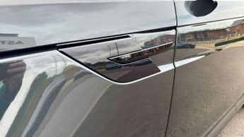 Land Rover Range Rover Sport 3.0 D300 Dynamic SE 5dr Auto