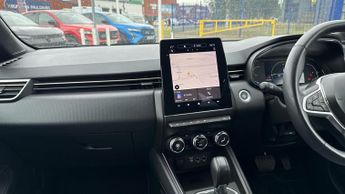 Renault Clio 1.6 E-TECH Hybrid 140 Lutecia SE 5dr Auto