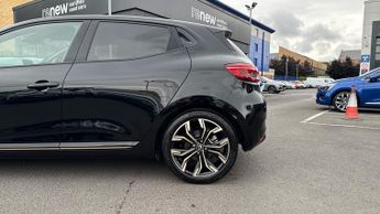 Renault Clio 1.6 E-TECH Hybrid 140 Lutecia SE 5dr Auto