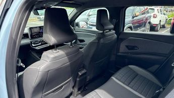 Renault 4 110kW Iconic 52kWh Comfort range 5dr Auto