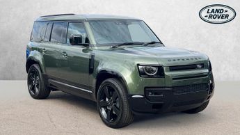 Land Rover Defender 2.0 P300e X-Dynamic HSE 110 SAVING 6 500 WHEN FUNDED WITH JLR FS