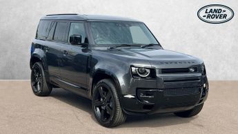 Land Rover Defender 2.0 P300e X-Dynamic HSE 110 SAVING 6 500 WHEN FUNDED WITH JLR FS
