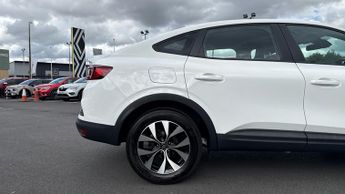 Renault Arkana 1.6 E-TECH Hybrid 145 Iconic 5dr Auto