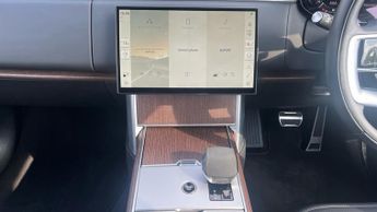 Land Rover Range Rover 3.0 D350 HSE 4dr Auto With Sliding Panoramic Roof and Head-up Di