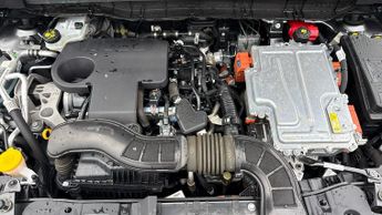 Renault Arkana 1.6 E-Tech 145 Esprit Alpine 5dr Auto (Front/Rear Parking Sensor